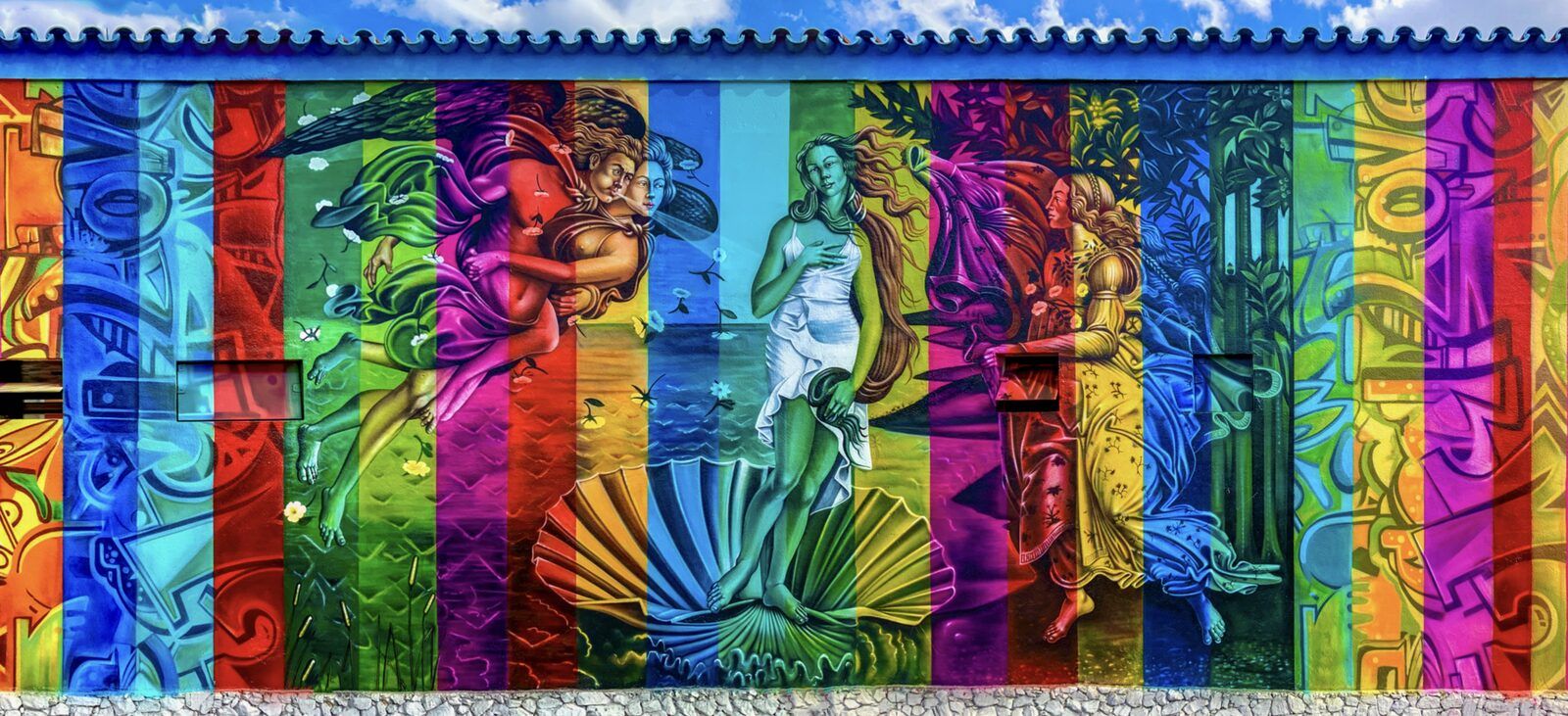 Releitura do nascimento de Vênus em faixas verticais de cor.